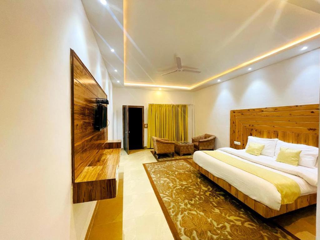 Queens Hill By Edge Mussoorie Exterior foto